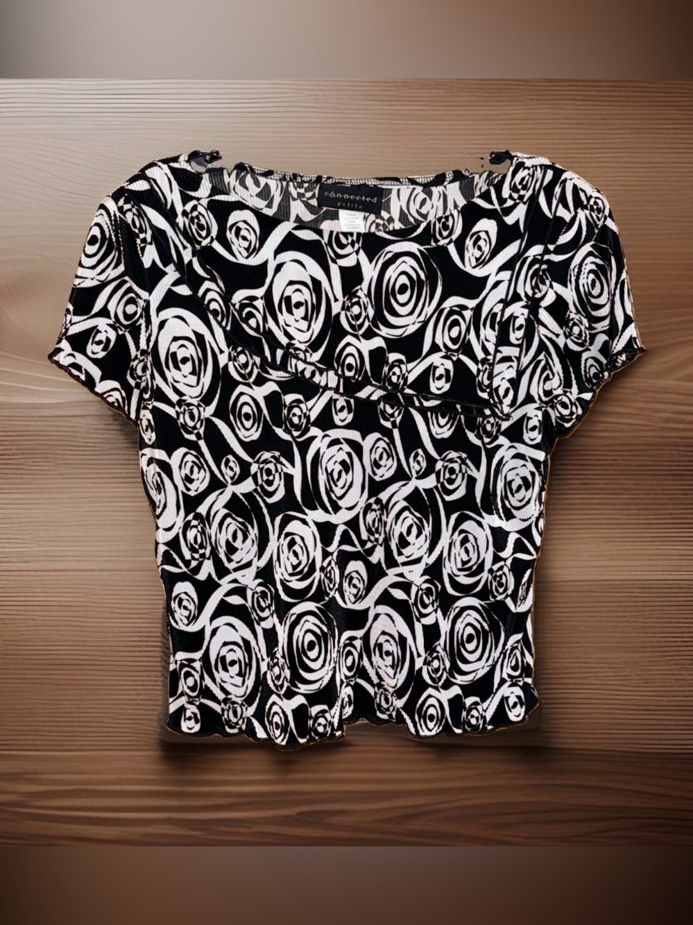 Connected Petite Black & White Rose-Print Short Sleeve Top-PL-EC-Top Only